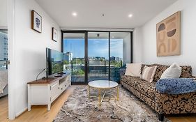 North-Facing Apt 3 Min To Canberra Times Fountain - Hosted By Canstay